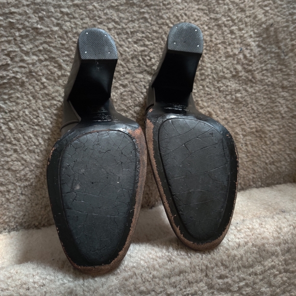 Via Spiga Black Mule Knuckles On The Side. - Picture 6 of 7